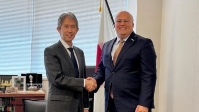 السفير السنيني يلتقي رئيس دائرة الشرق الأوسط وافريقيا في الخارجية اليابانية