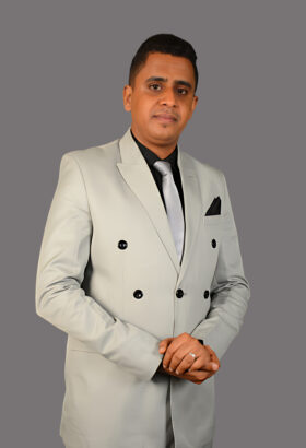 أحمد بن سلم