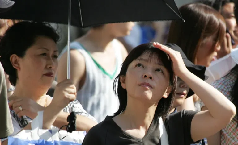 خلال السنوات الأربع الماضية تعرض الشخص العادي لـ19 يوما سنويا من الحر الشديد الذي يهدد حياته (رويترز)