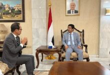 وكيل وزارة الخارجية مع السفير الياباني