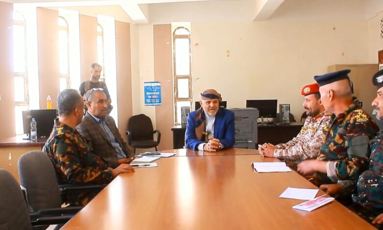 محافظ تعز يرأس اجتماع امني مشترك في التربة