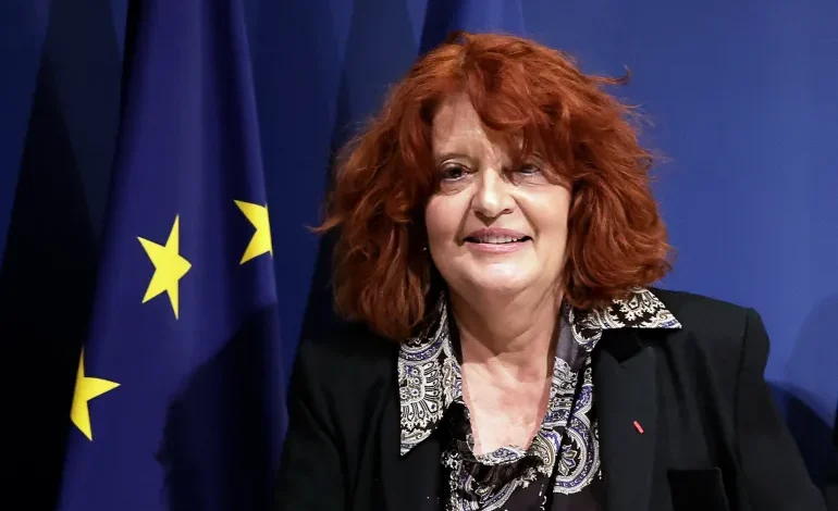 المدعية العامة في باريس لور بيكواو