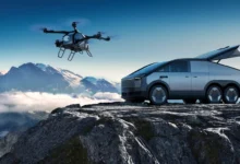 المركبة تشبه سيارة تيسلا سيايبر ترك