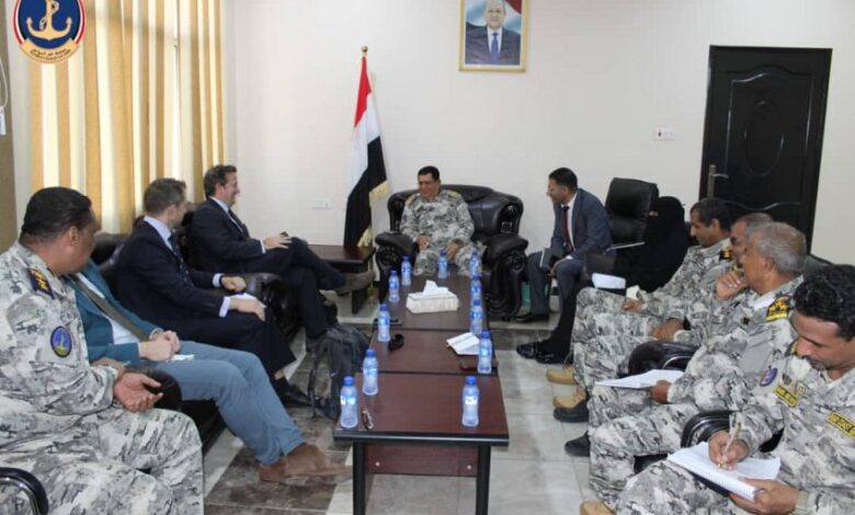 خفر السواحل والوفد البريطاني