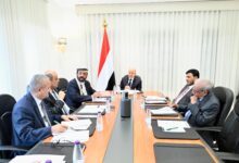 مجلس القيادة مع رئيس الوزراء