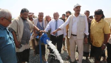 محافظ الحديدة يدشن مشروع مياه في حيس