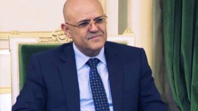 محافظ تعز نبيل شمسان