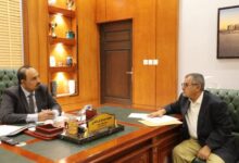 محافظ حضرموت مع مدير الصندوق الاجتماعي