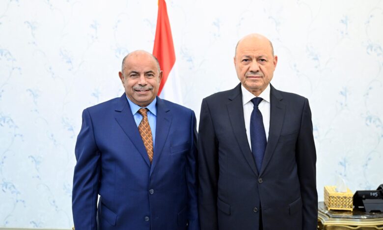 محافظ حضرموت يؤدي اليمين الدستوري