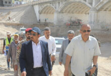 محافظ حضرموت يتفقد خور المكلا