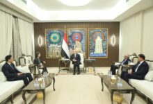 الرئيس العليمي والسفيرة الفرنسية لدى اليمن