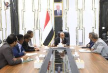 الخنبشي يرأس اجتماعاً لقيادة السلطة التنفيذية بالمحافظة