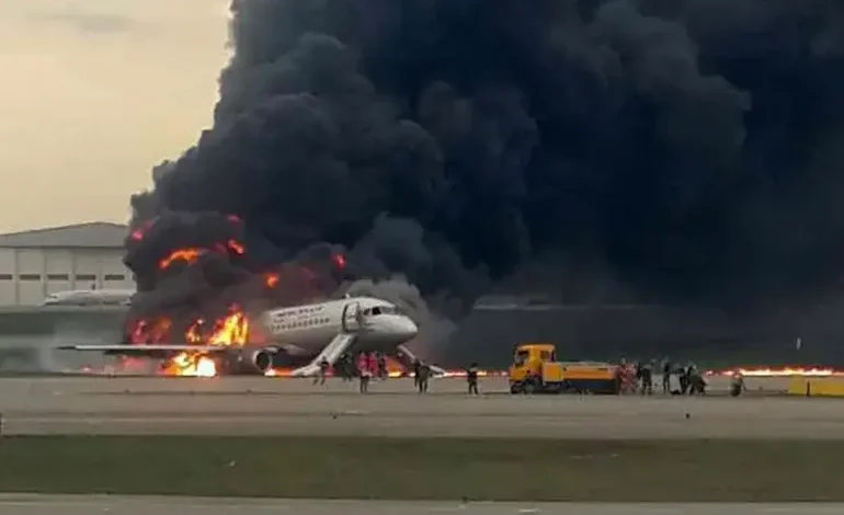 مصرع طاقم طائرة عسكرية روسية تحطمت شمال موسكو