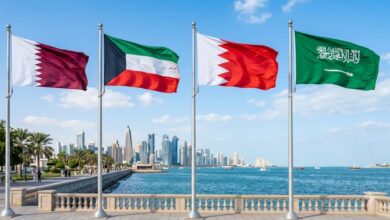 قطر والكويت والبحرين تدين وبشدة استهداف مليشيات الحوثي الإرهابية لسفينة سعودية في البحر الأحمر