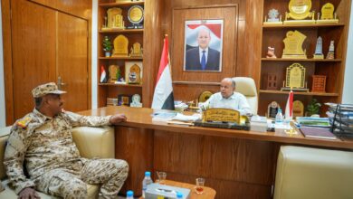 الخنبشي يطّلع على إجراءات تنظيم الموارد البشرية الأمنية في حضرموت